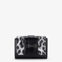 Clutch with decorative lock of the same color - WAL 0334