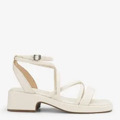 Block heel sandals with woven straps